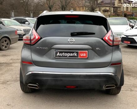 Серый Ниссан Мурано, объемом двигателя 3.5 л и пробегом 230 тыс. км за 15340 $, фото 5 на Automoto.ua