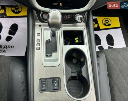 Серый Ниссан Мурано, объемом двигателя 3.5 л и пробегом 150 тыс. км за 15800 $, фото 14 на Automoto.ua