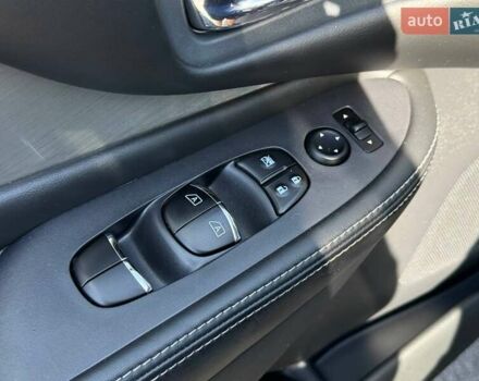 Сірий Ніссан Мурано, об'ємом двигуна 3.5 л та пробігом 96 тис. км за 16900 $, фото 31 на Automoto.ua