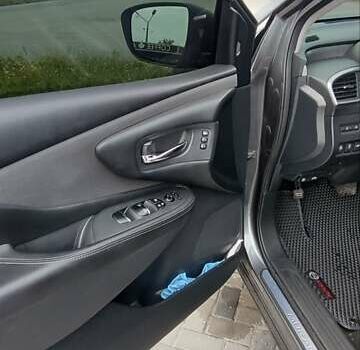 Сірий Ніссан Мурано, об'ємом двигуна 3.5 л та пробігом 45 тис. км за 20400 $, фото 9 на Automoto.ua