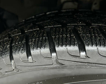 Серый Ниссан Мурано, объемом двигателя 3.5 л и пробегом 118 тыс. км за 17700 $, фото 19 на Automoto.ua