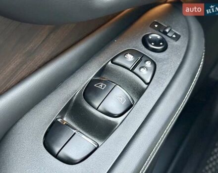 Серый Ниссан Мурано, объемом двигателя 3.5 л и пробегом 32 тыс. км за 24300 $, фото 22 на Automoto.ua