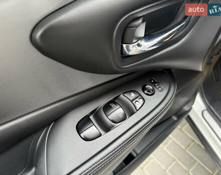 Серый Ниссан Мурано, объемом двигателя 3.5 л и пробегом 132 тыс. км за 20500 $, фото 38 на Automoto.ua