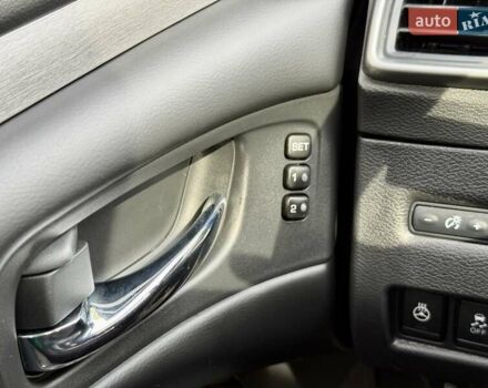 Сірий Ніссан Мурано, об'ємом двигуна 3.5 л та пробігом 42 тис. км за 28800 $, фото 23 на Automoto.ua