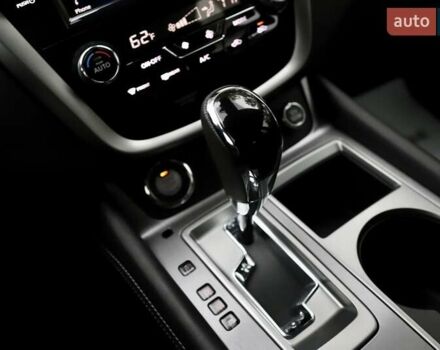 Серый Ниссан Мурано, объемом двигателя 3.5 л и пробегом 1 тыс. км за 26899 $, фото 118 на Automoto.ua