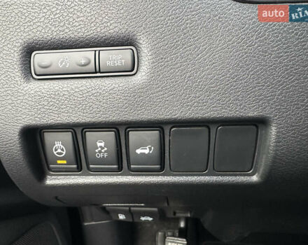 Синий Ниссан Мурано, объемом двигателя 3.5 л и пробегом 115 тыс. км за 17250 $, фото 5 на Automoto.ua