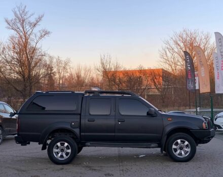 Черный Ниссан НП, объемом двигателя 2.5 л и пробегом 220 тыс. км за 14999 $, фото 7 на Automoto.ua