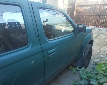 Красный Ниссан НП, объемом двигателя 2.5 л и пробегом 286 тыс. км за 4985 $, фото 18 на Automoto.ua