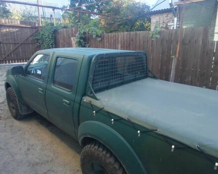 Красный Ниссан НП, объемом двигателя 2.5 л и пробегом 286 тыс. км за 4985 $, фото 21 на Automoto.ua