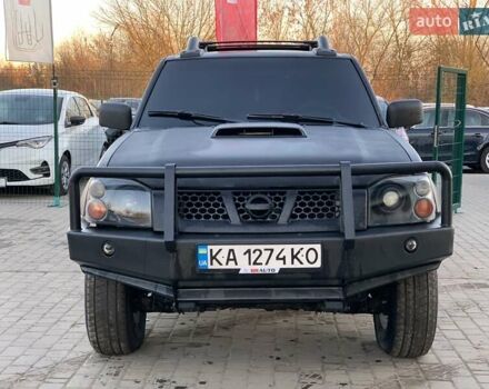 Чорний Ніссан НП300, об'ємом двигуна 2.5 л та пробігом 220 тис. км за 14999 $, фото 4 на Automoto.ua
