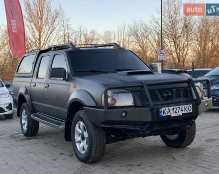 Чорний Ніссан НП300, об'ємом двигуна 2.5 л та пробігом 220 тис. км за 14999 $, фото 8 на Automoto.ua