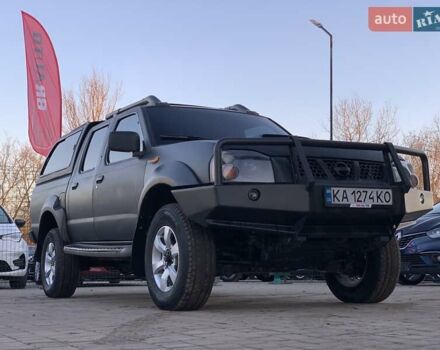 Чорний Ніссан НП300, об'ємом двигуна 2.5 л та пробігом 220 тис. км за 14999 $, фото 10 на Automoto.ua