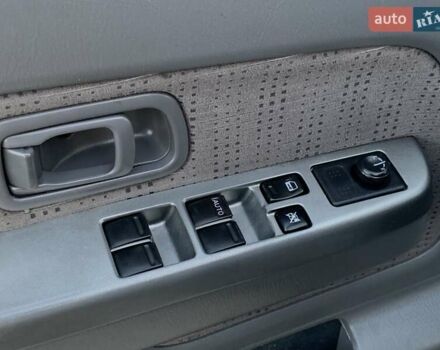 Чорний Ніссан НП300, об'ємом двигуна 2.5 л та пробігом 220 тис. км за 14999 $, фото 36 на Automoto.ua