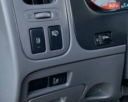 Чорний Ніссан НП300, об'ємом двигуна 2.5 л та пробігом 220 тис. км за 14999 $, фото 37 на Automoto.ua