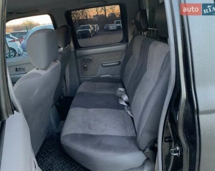 Чорний Ніссан НП300, об'ємом двигуна 2.5 л та пробігом 220 тис. км за 14999 $, фото 26 на Automoto.ua