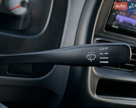 Чорний Ніссан НП300, об'ємом двигуна 2.5 л та пробігом 220 тис. км за 14999 $, фото 42 на Automoto.ua