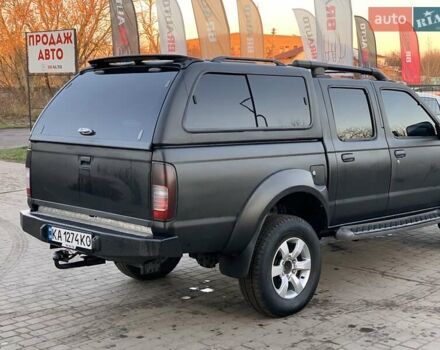 Чорний Ніссан НП300, об'ємом двигуна 2.5 л та пробігом 220 тис. км за 14999 $, фото 15 на Automoto.ua