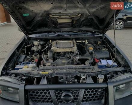Чорний Ніссан НП300, об'ємом двигуна 2.5 л та пробігом 220 тис. км за 14999 $, фото 49 на Automoto.ua