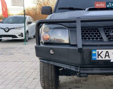 Чорний Ніссан НП300, об'ємом двигуна 2.5 л та пробігом 220 тис. км за 14999 $, фото 5 на Automoto.ua