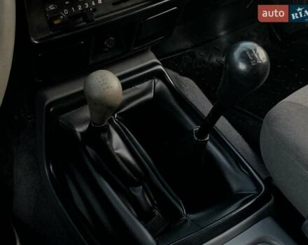 Чорний Ніссан НП300, об'ємом двигуна 2.5 л та пробігом 220 тис. км за 14999 $, фото 45 на Automoto.ua