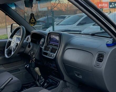 Чорний Ніссан НП300, об'ємом двигуна 2.5 л та пробігом 220 тис. км за 14999 $, фото 31 на Automoto.ua
