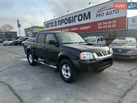 Черный Ниссан НП300, объемом двигателя 2.49 л и пробегом 299 тыс. км за 8750 $, фото 1 на Automoto.ua