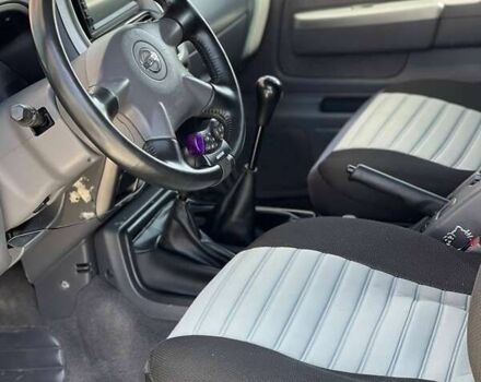 Ниссан НП300, объемом двигателя 2.5 л и пробегом 318 тыс. км за 13500 $, фото 28 на Automoto.ua