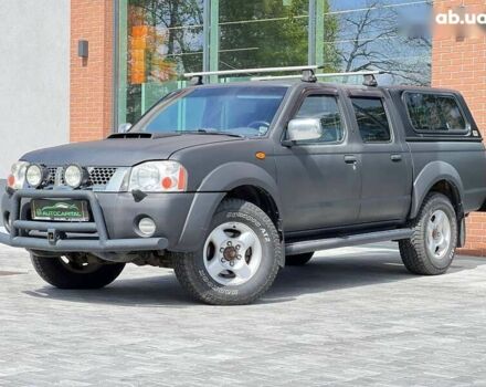 Ниссан НП300, объемом двигателя 2.5 л и пробегом 318 тыс. км за 12390 $, фото 1 на Automoto.ua