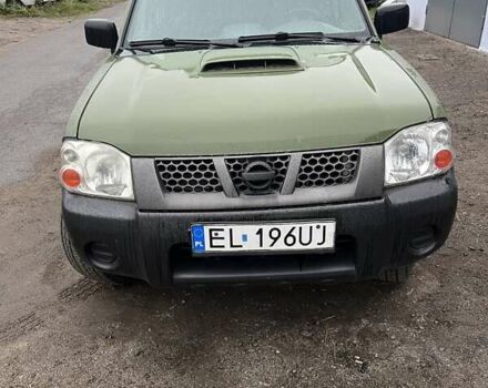 Зелений Ніссан НП300, об'ємом двигуна 2.49 л та пробігом 200 тис. км за 8700 $, фото 1 на Automoto.ua