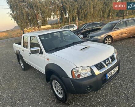 Білий Ніссан Навара, об'ємом двигуна 2.5 л та пробігом 226 тис. км за 5800 $, фото 12 на Automoto.ua