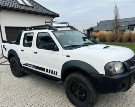 Білий Ніссан Навара, об'ємом двигуна 2.5 л та пробігом 220 тис. км за 2483 $, фото 6 на Automoto.ua