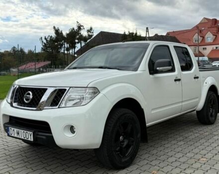 Белый Ниссан Навара, объемом двигателя 2.5 л и пробегом 218 тыс. км за 2900 $, фото 2 на Automoto.ua