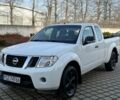 Белый Ниссан Навара, объемом двигателя 2.5 л и пробегом 268 тыс. км за 4600 $, фото 1 на Automoto.ua