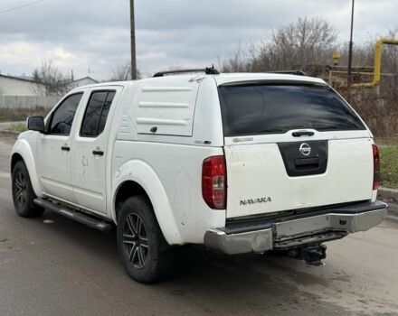 Белый Ниссан Навара, объемом двигателя 0 л и пробегом 145 тыс. км за 4700 $, фото 2 на Automoto.ua