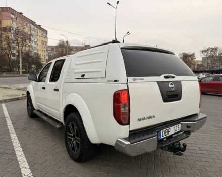Белый Ниссан Навара, объемом двигателя 2.5 л и пробегом 280 тыс. км за 7350 $, фото 12 на Automoto.ua