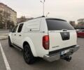 Белый Ниссан Навара, объемом двигателя 2.5 л и пробегом 280 тыс. км за 7100 $, фото 12 на Automoto.ua