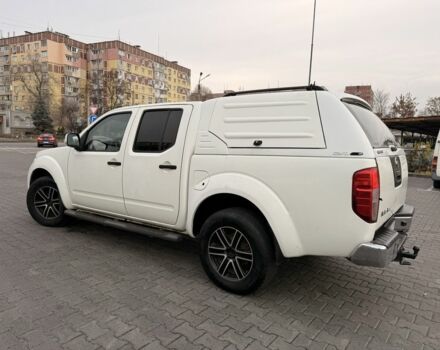Белый Ниссан Навара, объемом двигателя 2.5 л и пробегом 280 тыс. км за 7350 $, фото 9 на Automoto.ua