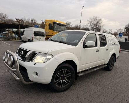 Белый Ниссан Навара, объемом двигателя 2.5 л и пробегом 280 тыс. км за 7100 $, фото 3 на Automoto.ua
