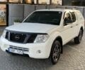 Білий Ніссан Навара, об'ємом двигуна 2.5 л та пробігом 185 тис. км за 7195 $, фото 1 на Automoto.ua