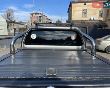 Ниссан Навара 2012 в Львове на Automoto.ua Белый Ниссан Навара, объемом двигателя 2.5 л и пробегом 212 тыс. км за 16000 $, фото 6 на Automoto.ua