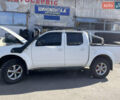 Ниссан Навара 2012 в Львове на Automoto.ua Белый Ниссан Навара, объемом двигателя 2.5 л и пробегом 212 тыс. км за 16000 $, фото 2 на Automoto.ua