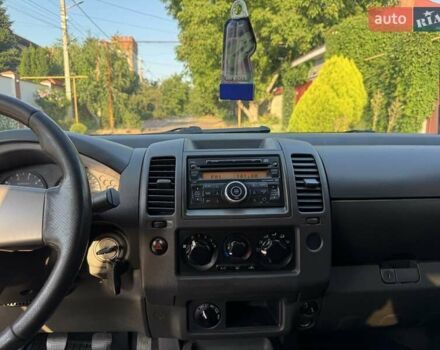 Білий Ніссан Навара, об'ємом двигуна 2.49 л та пробігом 201 тис. км за 14300 $, фото 20 на Automoto.ua