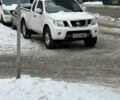 Белый Ниссан Навара, объемом двигателя 2.5 л и пробегом 161 тыс. км за 6000 $, фото 1 на Automoto.ua