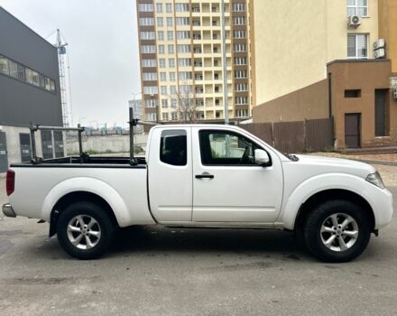 Белый Ниссан Навара, объемом двигателя 2.5 л и пробегом 250 тыс. км за 6200 $, фото 4 на Automoto.ua