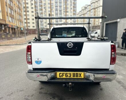Белый Ниссан Навара, объемом двигателя 2.5 л и пробегом 250 тыс. км за 6500 $, фото 6 на Automoto.ua