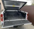 Белый Ниссан Навара, объемом двигателя 2.5 л и пробегом 260 тыс. км за 17500 $, фото 3 на Automoto.ua