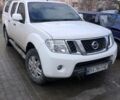 Белый Ниссан Навара, объемом двигателя 2.5 л и пробегом 210 тыс. км за 20500 $, фото 4 на Automoto.ua