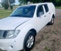 Білий Ніссан Навара, об'ємом двигуна 2.5 л та пробігом 110 тис. км за 6000 $, фото 1 на Automoto.ua