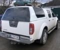 Белый Ниссан Навара, объемом двигателя 2.5 л и пробегом 210 тыс. км за 20500 $, фото 1 на Automoto.ua