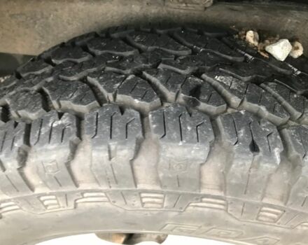 Белый Ниссан Навара, объемом двигателя 2.5 л и пробегом 242 тыс. км за 5500 $, фото 20 на Automoto.ua